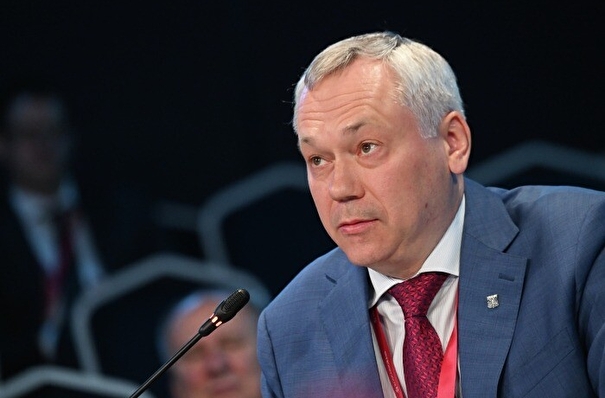 Переизбранный новосибирский губернатор Травников вступил в должность