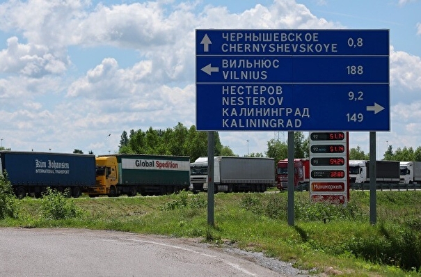 Электронная очередь грузовиков на границе с Литвой приостановлена - Росгранстрой