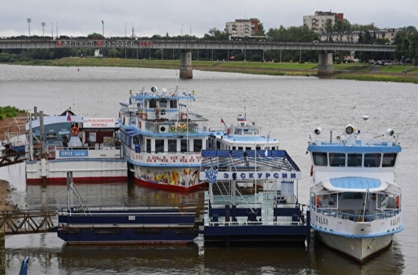 Новгородские спасатели предупреждают об обмелении реки Волхов