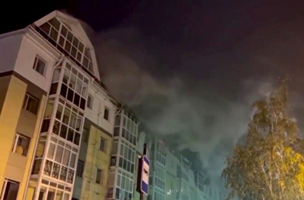 Эксперты оценят состояние многоэтажки в Тобольске после крупного пожара