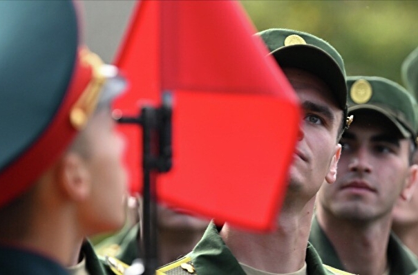 День военной присяги появится среди памятных дат Петербурга