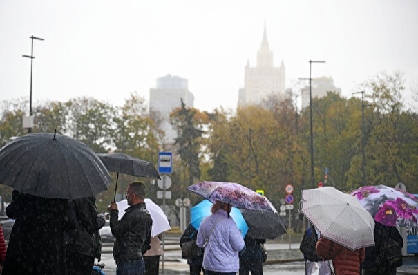 Теплая погода с основательным дождем прогнозируется в Москве и Подмосковье в выходные