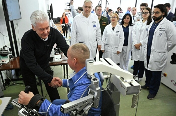 Собянин посетил специализированный Центр амбулаторной медицинской помощи участникам СВО
