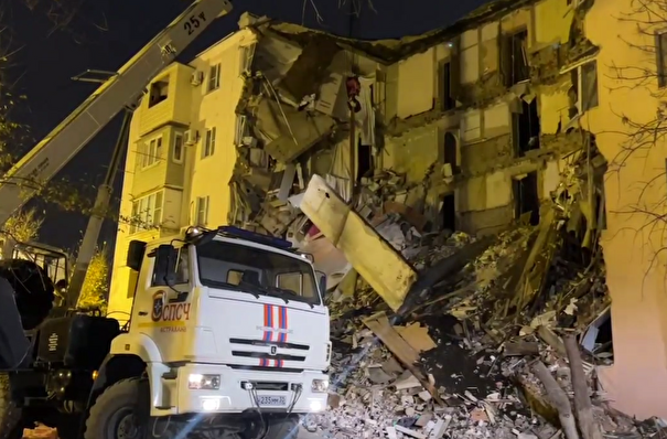 Разобрано 90% завалов после частичного обрушения дома в Астрахани - МЧС