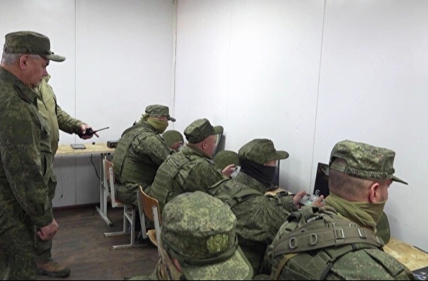 Шойгу: военные учебные центры будут открыты во всех субъектах России