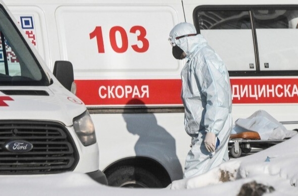 Более 10 тыс. человек заболели COVID-19 в Москве по итогам недели, рост заболеваемости продолжается