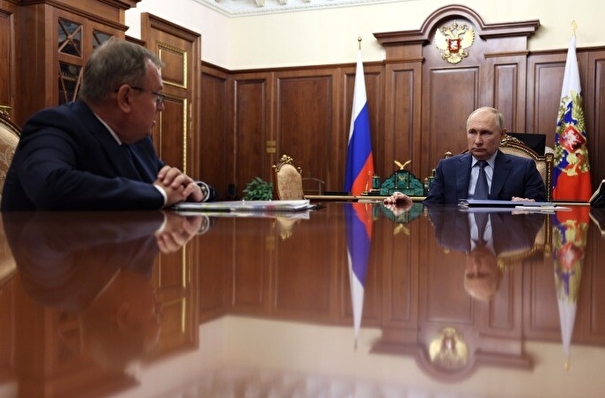 Путин призвал аккуратно подходить к проведению мягкой денежно-кредитной политики