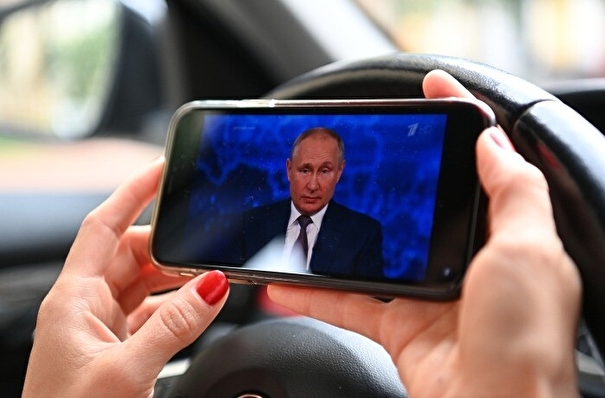 Более 600 тыс. вопросов от граждан уже поступило для "Прямой линии" с Путиным