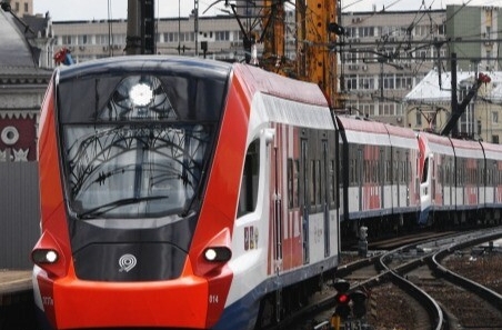 Пять пассажирских поездов были задержаны в Белгородской области из-за непогоды