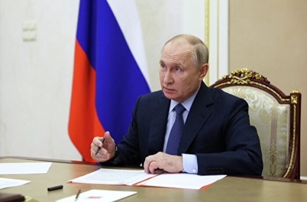 Путин поручил создать социально ориентированную систему газоснабжения населения
