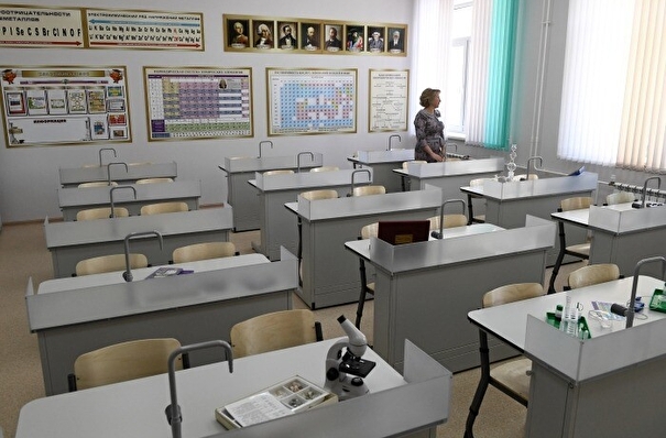 Половину школ в Яковлевском горокруге Белгородской области переведут на дистант