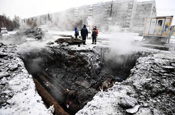Режим ЧС введен в Новосибирске из-за аварий на теплосетях - губернатор