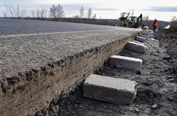 Таяние северных грунтов требует новых нормативов строительства дорог - ученые