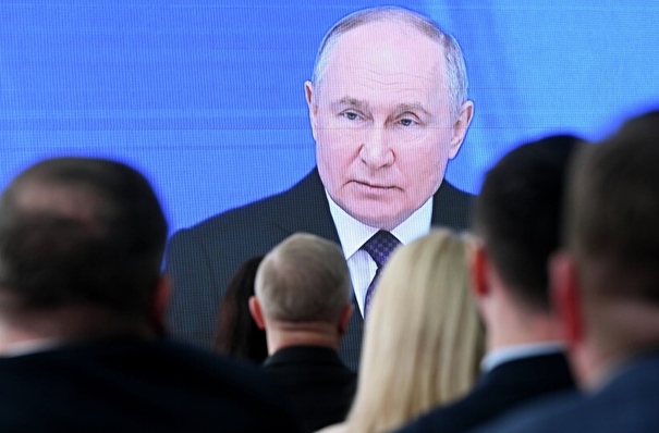 Путин предложил новый нацпроект "Кадры"