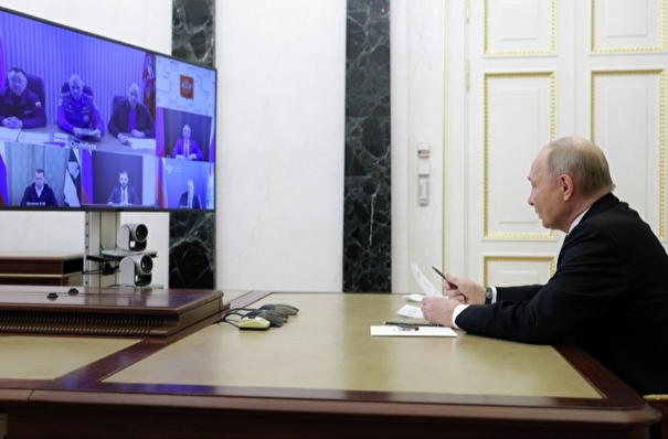 Путин заявил о достаточности в регионах сил для ликвидации последствий паводков
