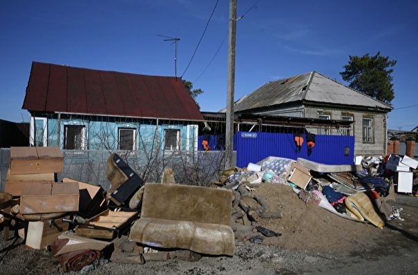 Число подтопленных паводком домов и участков снижается в Самарской области