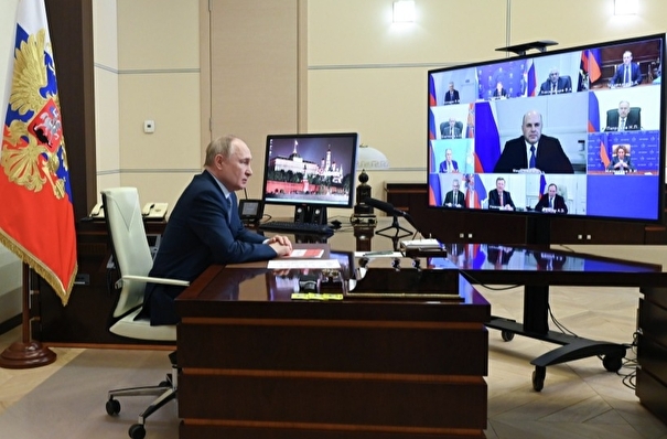 Путин благодарит правительство РФ за достойную работу, особенно в период коронавирусной пандемии