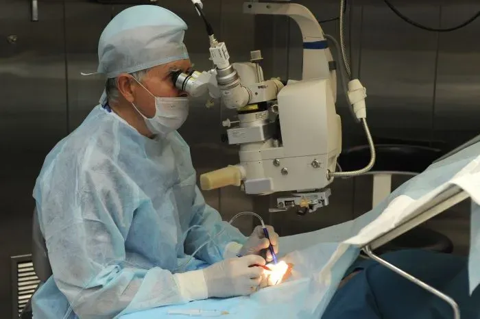Пересадку роговицы ребенку впервые провели в Красноярске. Фото. © РИА Новости. Алексей Сухоруков