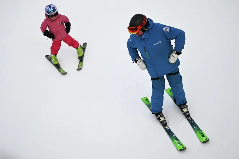 Альтернатива конькам – лыжи. Фото