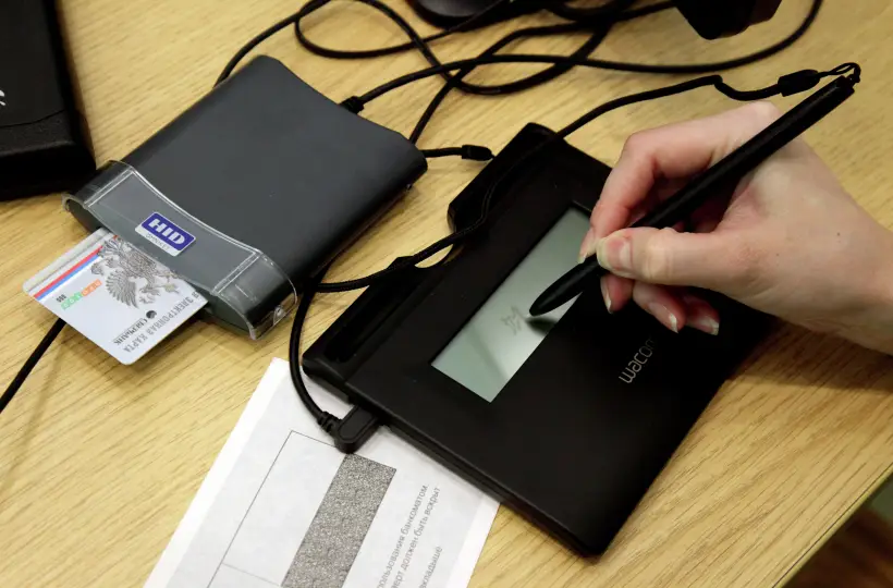 Только с письменного согласия: какие дополнительные услуги запретят навязывать россиянам?. Фото. © РИА Новости. Виталий Аньков