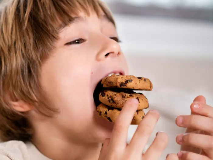 Печенье: шоколадное, овсяное, имбирное. Лучшие рецепты домашней выпечки. Фото. © Ffreepik