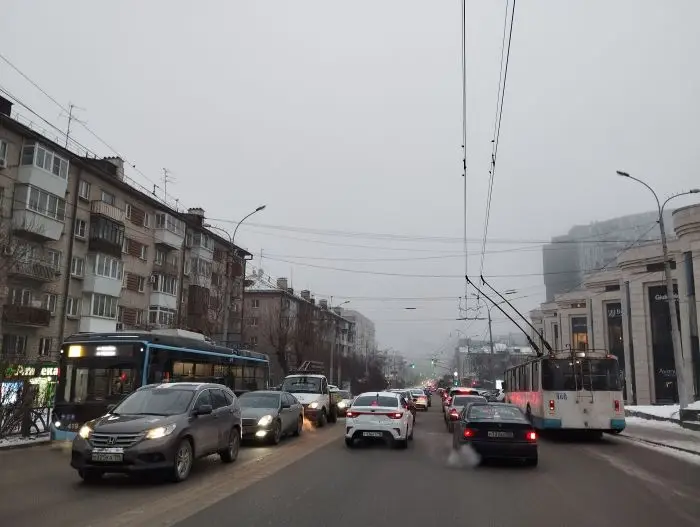 Туман окутал Екатеринбург и окрестности. Фото. © 