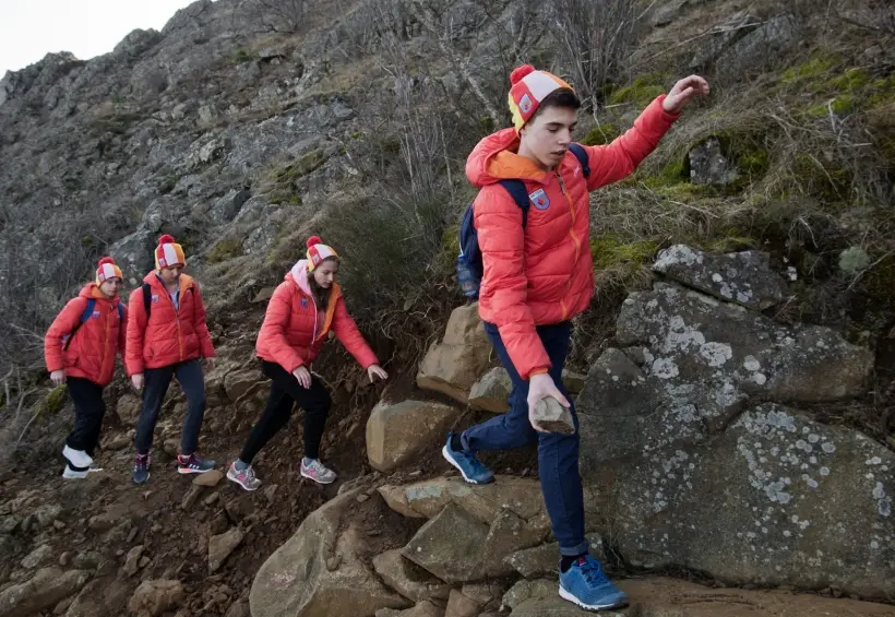 Весна – прекрасное время для выезда на природу. Фото