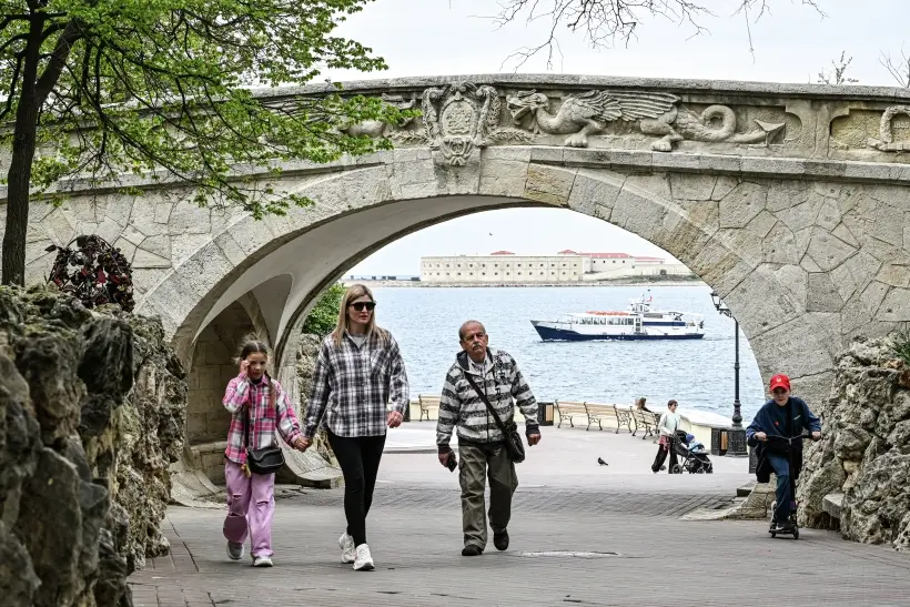 Сильный ветер и дождь прогнозируют в Севастополе. Фото. © РИА Новости. Константин Михальчевский