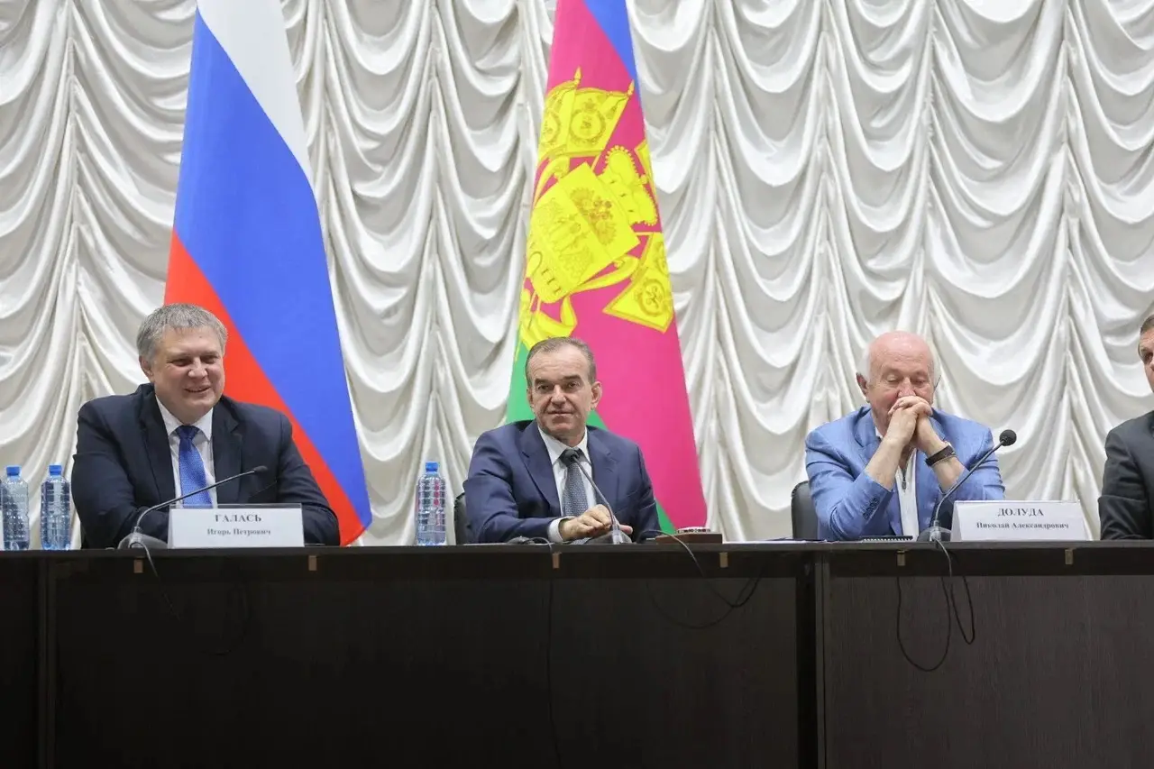 Кондратьев в Ейске. © Пресс-служба администрации Краснодарского края. Кристина Ковалева