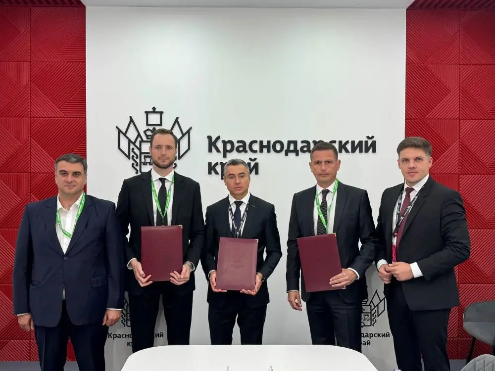 Южная стекольная компания вложит 2,1 млрд руб. в строительство завода по переработке стекла на Кубани. Фото. © Министерство промышленной политики Краснодарского края. Ирина Сигида