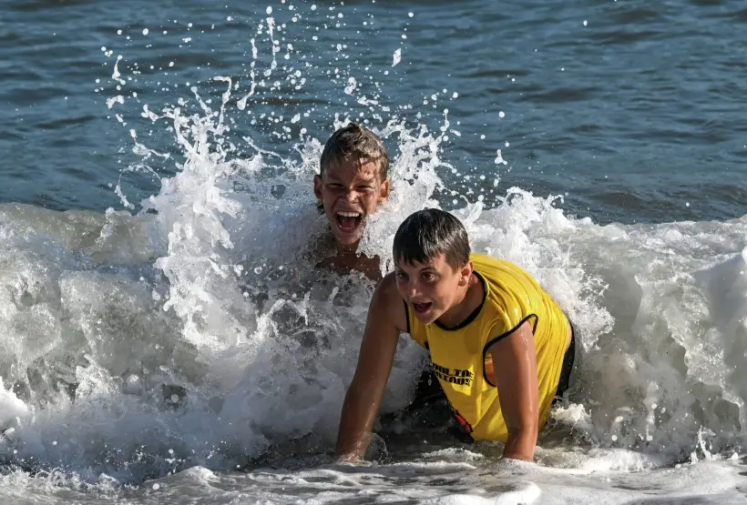 Отдых на воде летом: какие правила необходимо соблюдать