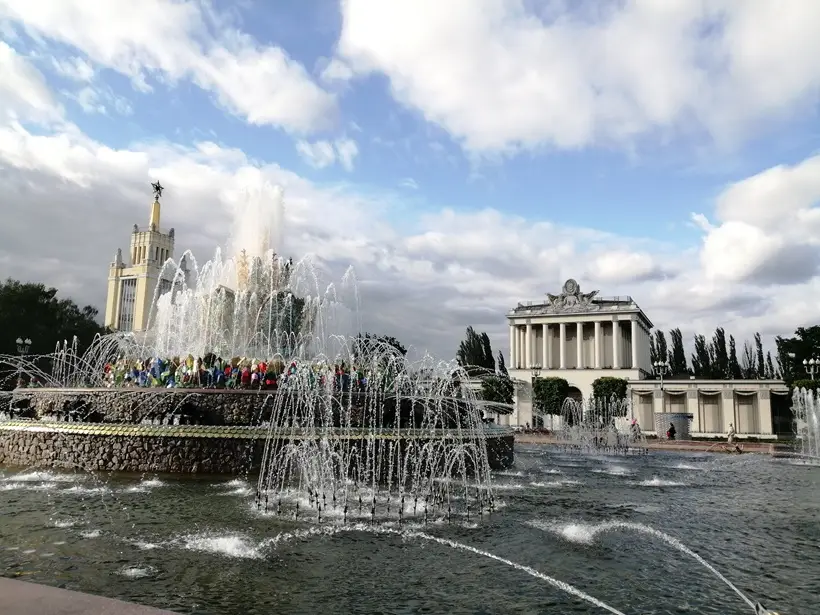 Каждый рубль инвестиций в туротрасль Москвы приносит в бюджет более 3 рублей. Фото. © 