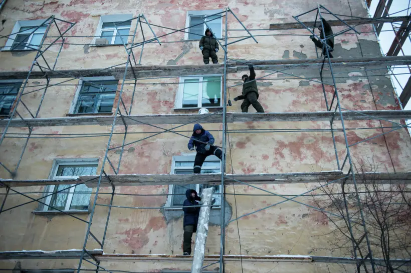 Ростовская область в I полугодии капитально отремонтировала около 500 тыс. кв. метров жилья. Фото. © РИА Новости. Алексей Мальгавко