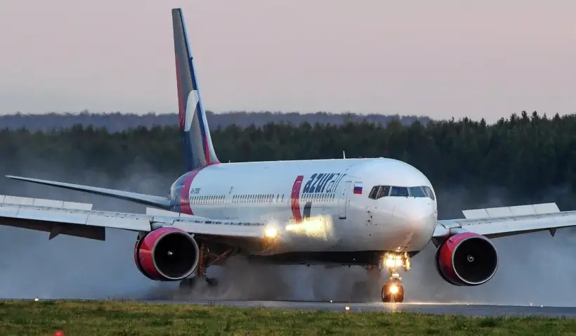 AZUR air в ноябре возобновит чартерные перелеты из вьетнамского Нячанга в Уфу и обратно. Фото. © РИА Новости. Илья Наймушин