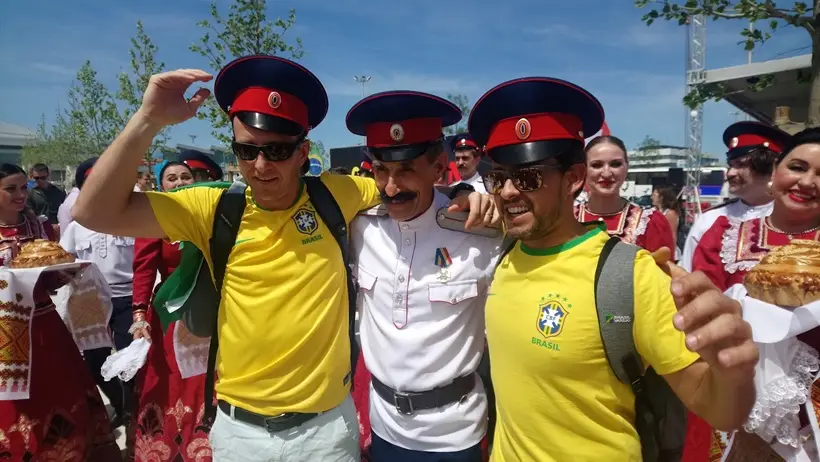 Чемпионат мира по футболу - 2018 позволил россиянам завести друзей по всему земному шару без необходимости покидать родные места. Фото