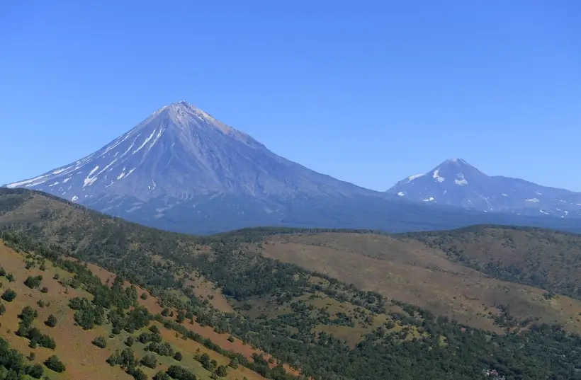 Туристов просят не посещать Авачинский вулкан на Камчатке из-за его активности. Фото. © РИА Новости. Алексей Куденко