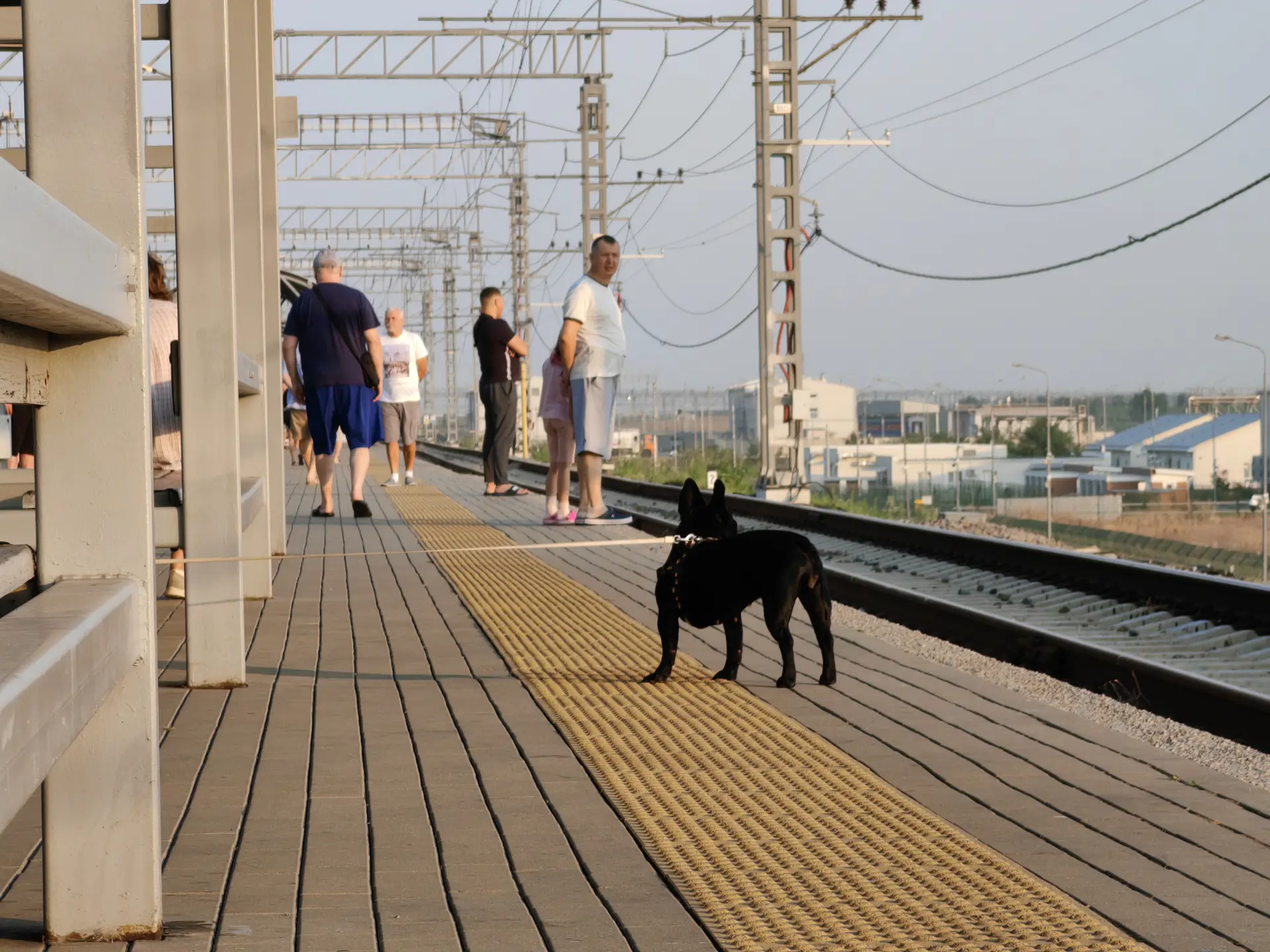 Семь пассажирских поездов задерживаются после ЧП с БПЛА в Краснодарском крае. Фото. © 