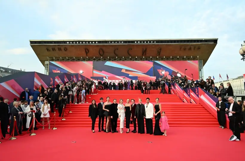 Красная дорожка Московского международного кинофестиваля в 2025 году. Фото