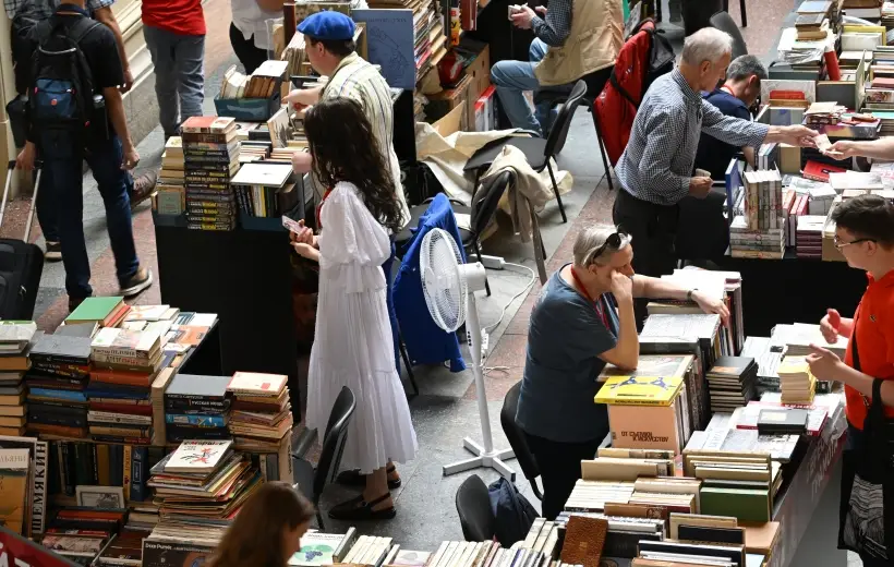 Московская международная книжная ярмарка открылась на ВДНХ. Фото. © РИА Новости. Владимир Вяткин