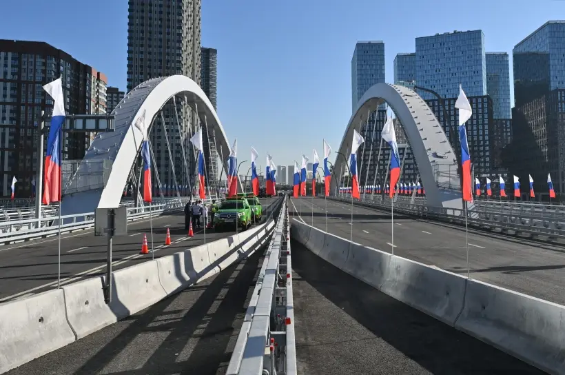 Собянин открыл мост Академика Королева. Фото. © РИА Новости. Илья Питалев