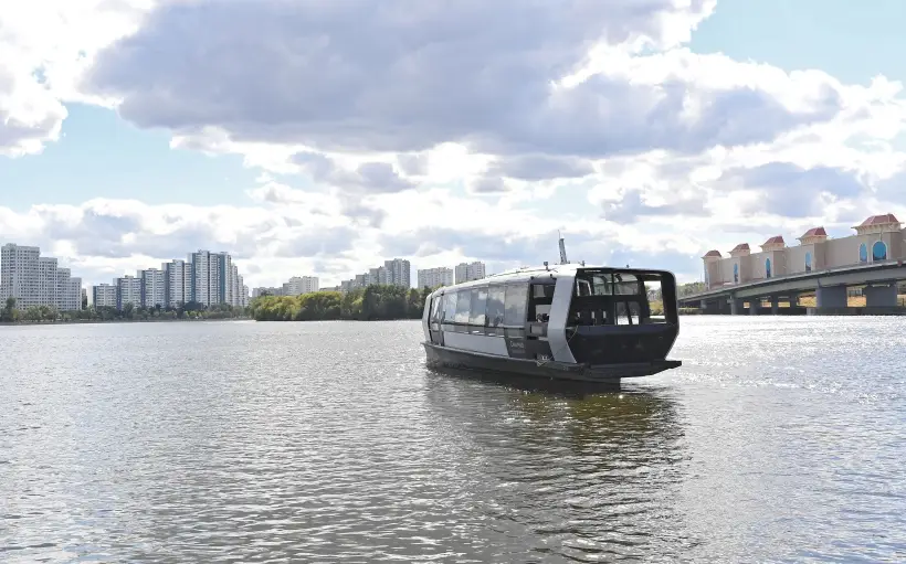 Свыше миллиона километров прошли электросуда по Москве-реке за два года. Фото. © РИА Новости