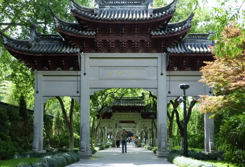 Туроператоры фиксируют рост спроса на туры в Китай до 100% из-за отмены виз. Фото. © РИА Новости. Анна Раткогло