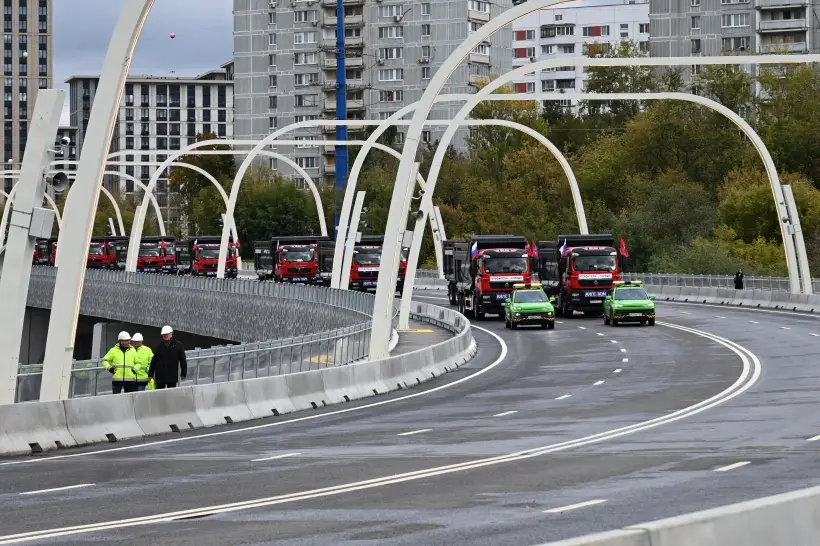 Собянин открыл новую дорогу в Раменках. Фото. © РИА Новости. Екатерина Чеснокова