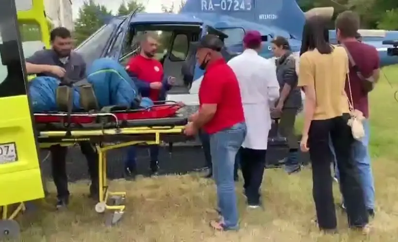 Завершена эвакуация туристов с горы Фишт в Адыгее. Фото. © РИА Новости. МЧС РФ