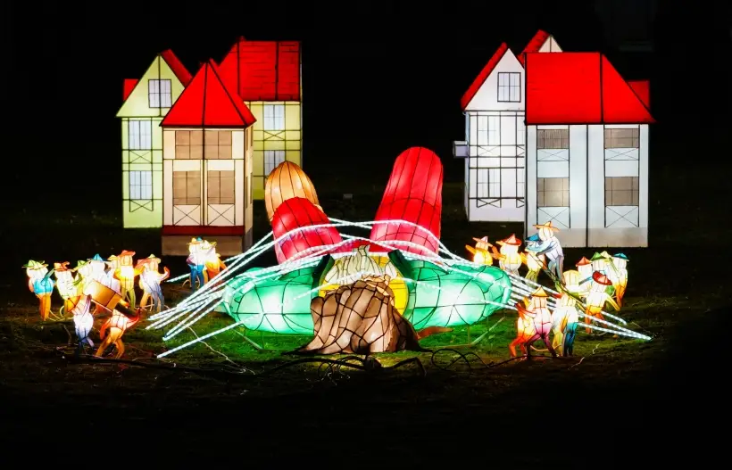 Роман Свифта "Путешествия Гулливера" учит наблюдательности, критическому мышлению и показывает, что сила не всегда в размерах. Фото