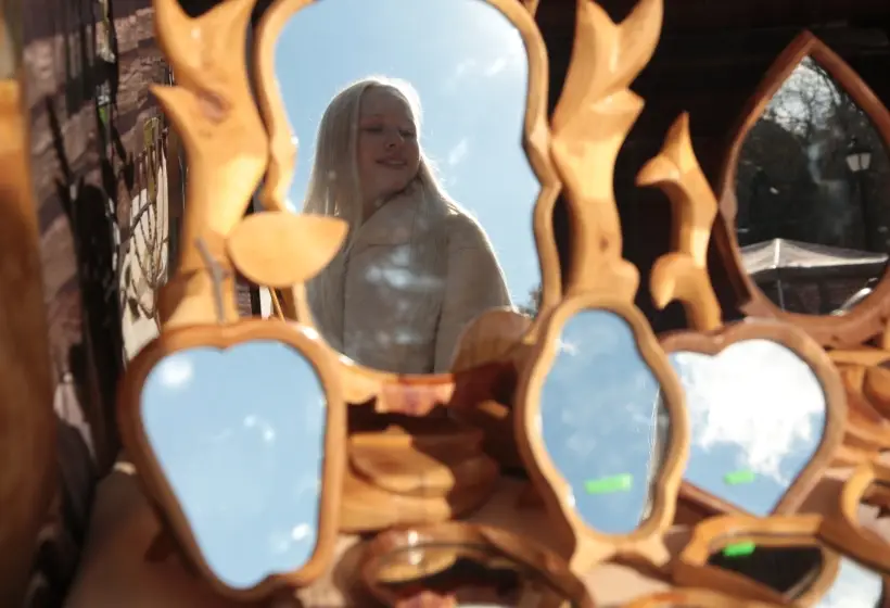 Лавровый лист содержит "витамины красоты" - А и В2, а также Омега-3 жирные кислоты. Фото