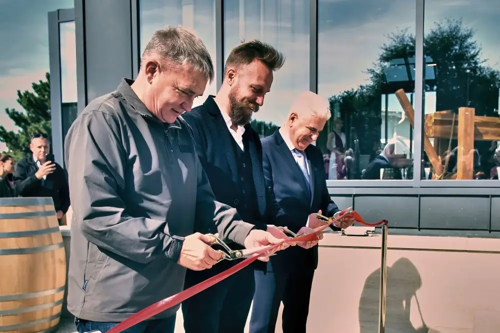 Открытие винодельни. © Пресс-служба АПФ "Фанагория". Коцарева Лолита