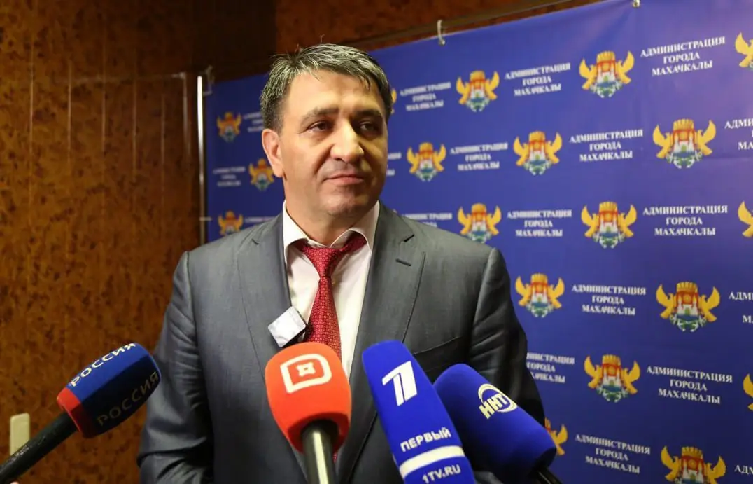 Мэром Махачкалы избран Джамбулат Салавов. Фото. © Пресс-служба главы Дагестана. Муса Салгереев