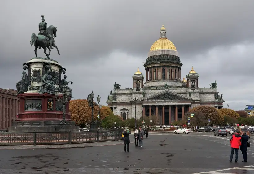 Карельский мрамор применят на втором этапе реставрации Исаакия. Фото. © РИА Новости. Алексей Даничев