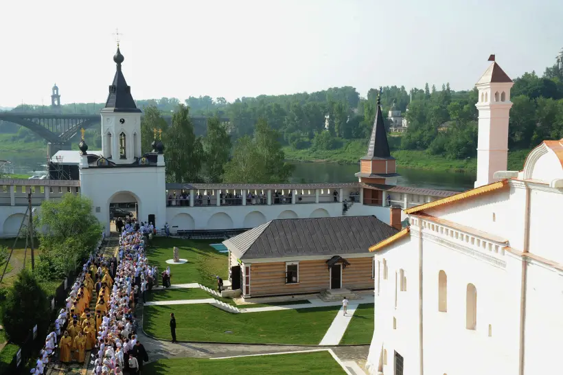 Две гостиницы откроют в 2026 году в тверской Старице. Фото. Свято-Успенский Старицкий монастырь. © РИА Новости. Сергей Пятаков